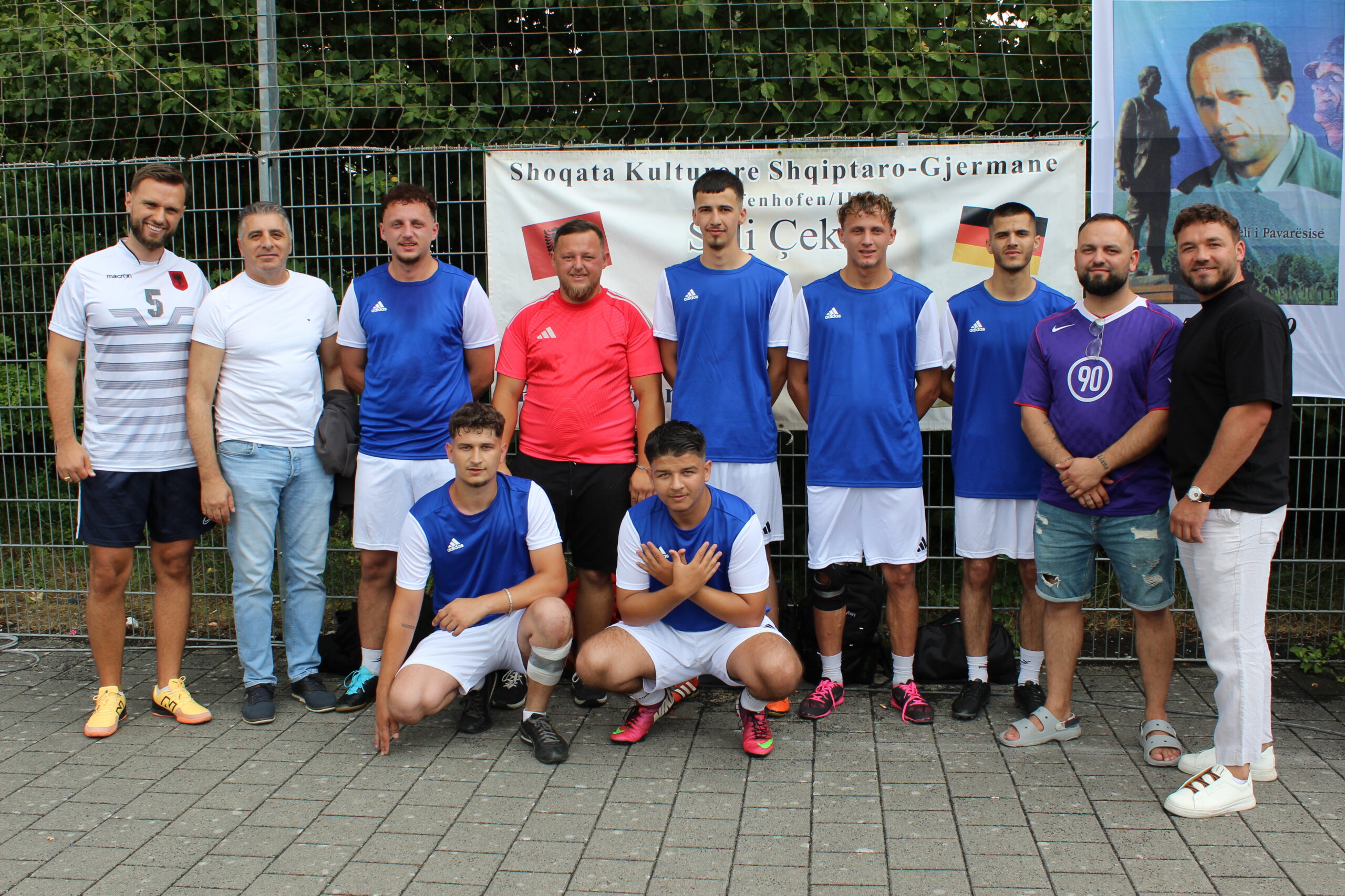 Kicken für einen guten Zweck: Gelungenes Benefiz-Fußballturnier von Sali Çekaj